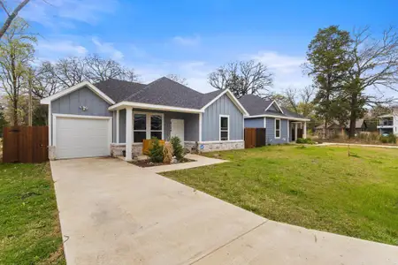 New construction Single-Family house 6106 Chickasaw Dr, Mabank, TX 75156 - image