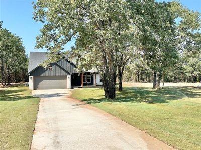 New construction Single-Family house 128 Monarch Ln, Poolville, TX 76487 null- photo 24 24