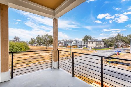 New construction Single-Family house 411 Mcmillan Pl, San Antonio, TX 78210 - image 3