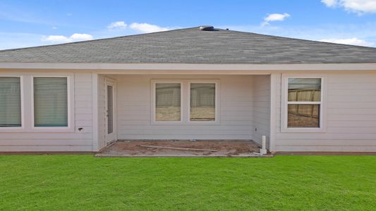 New construction Single-Family house 40758 Rosemary Rain Ln, Magnolia, TX 77354 Bellvue- photo 24 24