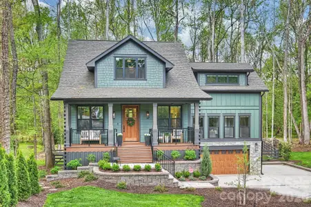 New construction Single-Family house 4001 Carmel Forest Dr, Charlotte, NC 28226 - image