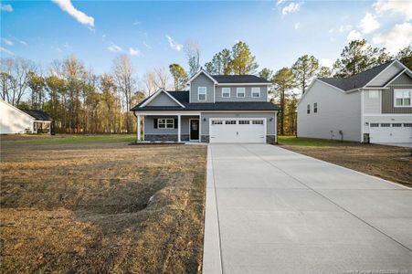 New construction Single-Family house 3810 Hattaras Dr, Fayetteville, NC 28312 - image