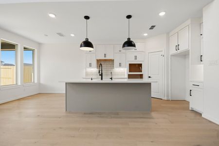 New construction Single-Family house 4526 Sunny Hazel Ln, Fulshear, TX 77441 plan Koblenz - image 6