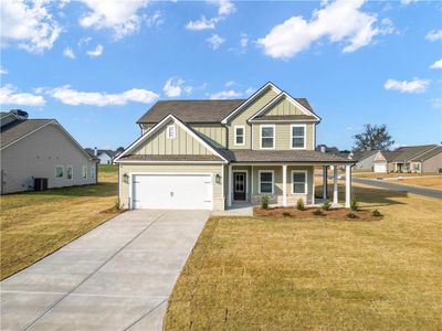 New construction Single-Family house 121 Harmony Farms Orch, Eatonton, GA 31024 plan (GA)Hunter A 2 Front Entry - image