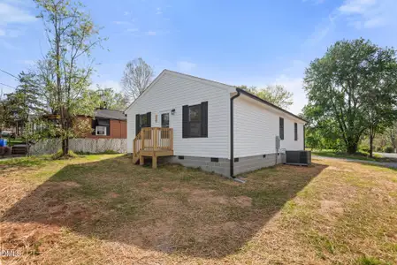 New construction Single-Family house 712 Richmond Ave, Burlington, NC 27217 - image