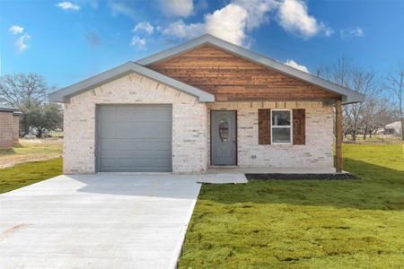 New construction Single-Family house 824 Buckboard Dr, De Leon, TX 76444 - image