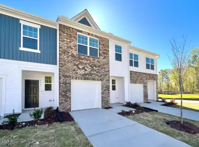 New construction Townhouse house 3045 Fulong Dr, Durham, NC 27704 - image
