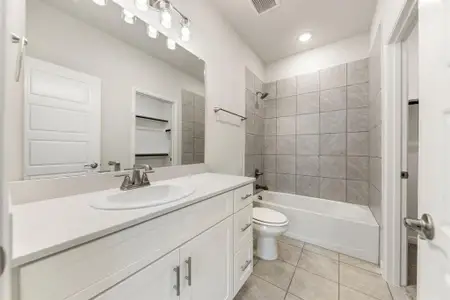 New construction Single-Family house 1907 Mitchell Dr, Van Alstyne, TX 75495 - image 6