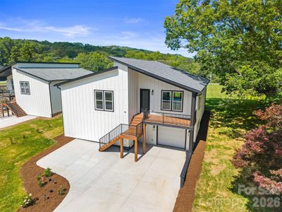 New construction Single-Family house 45 Klimovych Rd, Hendersonville, NC 28792 - image