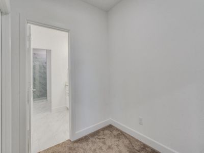 New construction Townhouse house 5621 Woodlands Dr, The Colony, TX 75056 null- photo 24 24