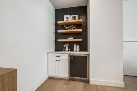 New construction Single-Family house 2323 Richton St, Houston, TX 77098 - image 7