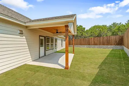 New construction Single-Family house 2917 Paluxy Trl, Granbury, TX 76048 - image