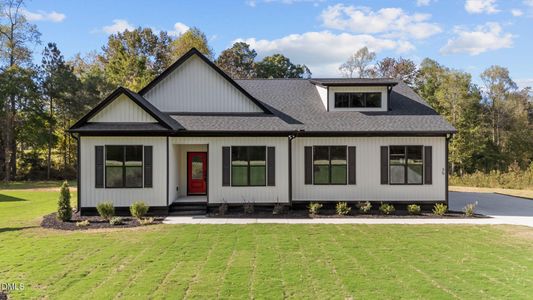 New construction Single-Family house 35 Autumnwood Ln, Spring Hope, NC 27882 - image