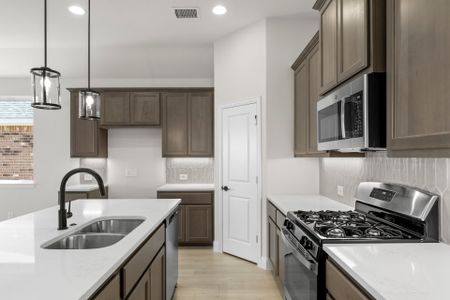 New construction Single-Family house 2146 Bloomsbury Ln, Forney, TX 75126 plan Patriot - image 12