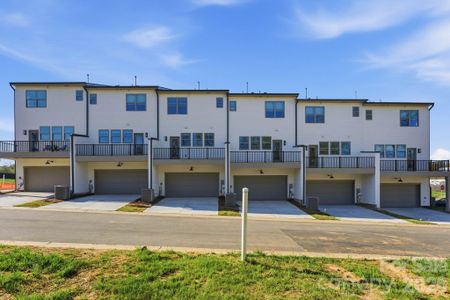 New construction Townhouse house 817 Garringer Pl, Charlotte, NC 28208 - image