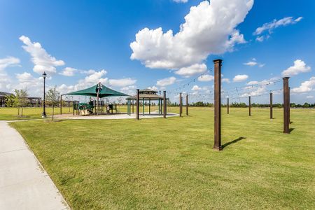 The Retreat by John Houston Homes in Waxahachie - photo 14 14