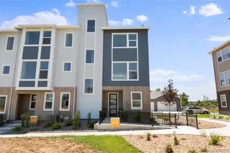 New construction Townhouse house 14225 Currant St, Broomfield, CO 80021 plan View Series - Columbia - image