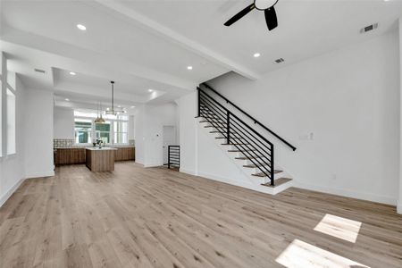 New construction Single-Family house 1805 Emir St, Unit E, Houston, TX 77009 - image 18