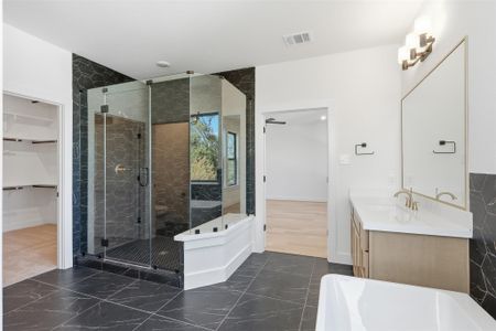 New construction Single-Family house 1422 Caywood Ln, Unit D, Houston, TX 77055 - image 6