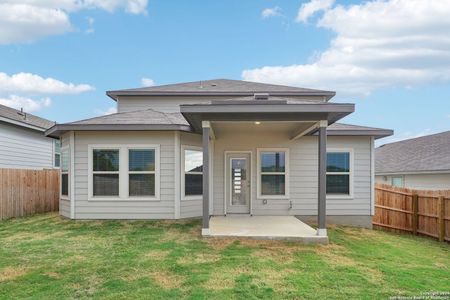 New construction Single-Family house 25819 Marigold Oaks, Boerne, TX 78006 The Reynolds (890)- photo 43 43