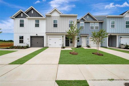 New construction Townhouse house 9405 Harborview Dr, Unit B, Providence Village, TX 76227 plan Alpharetta II - image