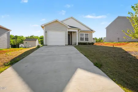 New construction Single-Family house 331 Peacock Cir, Lexington, NC 27292 - image