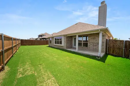 New construction Single-Family house 1948 Nightfall Dr, Venus, TX 76084 null- photo 0