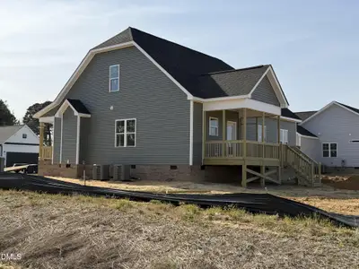 New construction Single-Family house 135 Bryant Farm Dr, Unit 6, Selma, NC 27576 - image