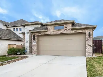 New construction Single-Family house 14818 Faraway Mdw, San Antonio, TX 78245 - image