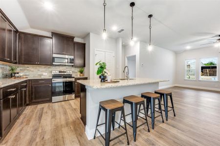 New construction Single-Family house 204 Walnut St, Whitesboro, TX 76273 - image 5