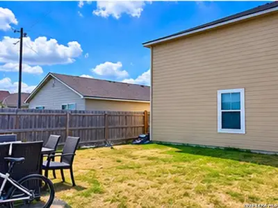 New construction Single-Family house 3911 Farmhouse Ct, San Antonio, TX 78223 plan Rosedale - image