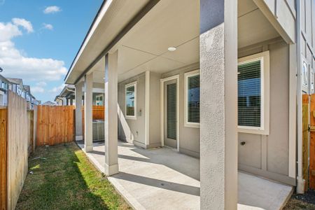 New construction Single-Family house 4212 Farm Hollow St, Houston, TX 77080 plan The Weston (S105) - image