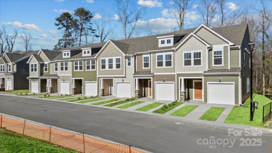 New construction Townhouse house 41 Moon Haven Wy, Arden, NC 28704 plan Corner Litchfield - image