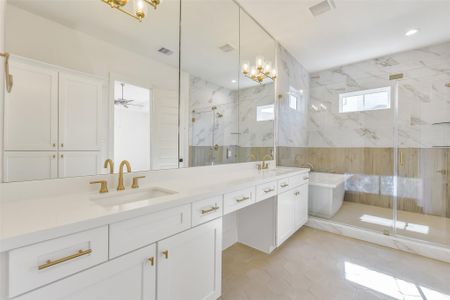 New construction Single-Family house 14007 Vista Reserve Pl, Houston, TX 77079 plan Bennet - image 10