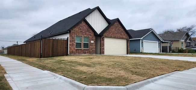 New construction Single-Family house 5601 Houghton Ave, Fort Worth, TX 76107 - image