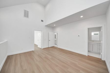 New construction Single-Family house 9146 Besos Ln, Houston, TX 77051 - image 15