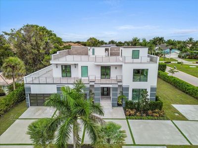 New construction Single-Family house 3800 Crayton Rd, Naples, FL 34103 - image