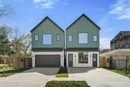 New construction Single-Family house 4610 Gunter St, Houston, TX 77020 - image