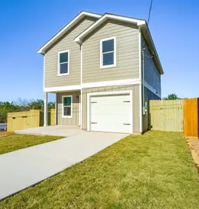 New construction Single-Family house 303 Cedarhill Dr, Granite Shoals, TX 78654 - image