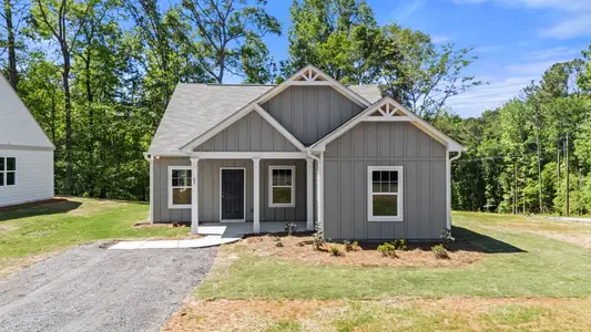 New construction Single-Family house 32 Harris Dr, Newnan, GA 30263 plan Windsor - image