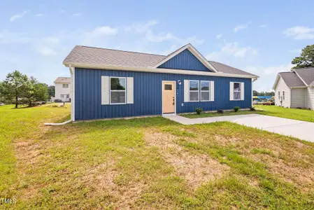 New construction Single-Family house 50 Southern Village Dr, Roxboro, NC 27573 - image