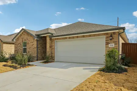 New construction Single-Family house 7722 Beaufort Ln, Baytown, TX 77523 - image