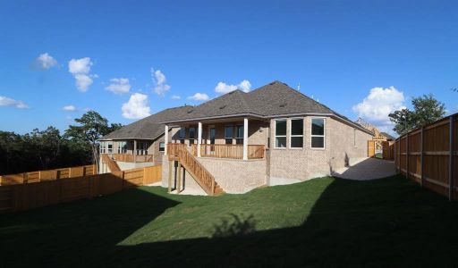 New construction Single-Family house 1301 White Daisy Ln, Georgetown, TX 78628 Sabine - Classic Series- photo 5 5