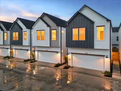 New construction Single-Family house 1922 Luna Woods Ln, Houston, TX 77055 - image