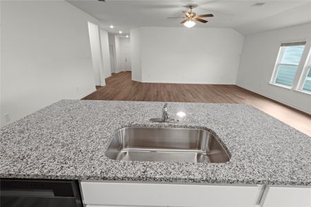 New construction Single-Family house 10707 Crockett Meadows Blvd, Conroe, TX 77306 - image 11