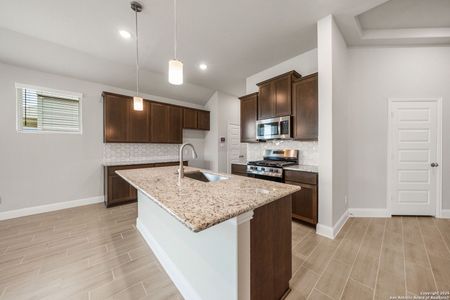 New construction Single-Family house 6739 Velma Path, San Antonio, TX 78253 plan Catarina - image 6