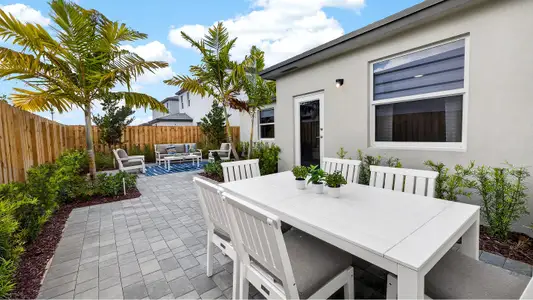 New construction Single-Family house Miami, FL 33034 plan Elm - image