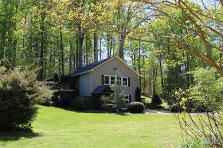 New construction Single-Family house 9870 Harvest Ln, Davidson, NC 28036 - image