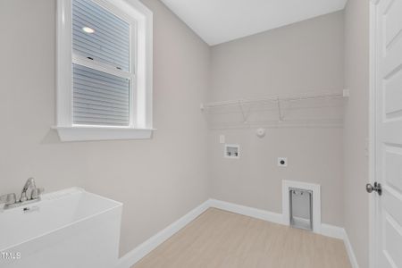 New construction Single-Family house 9140 Dupree Meadow Dr, Angier, NC 27501 plan The Highland - image 8