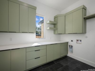 New construction Single-Family house 10907 Nina Rdg, San Antonio, TX 78255 - image 11